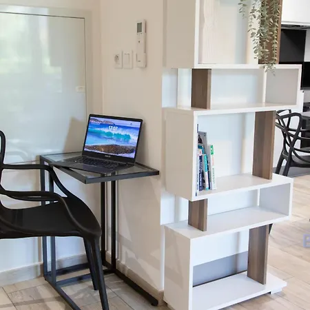 Magnificent On The Ground Floor And Next To The Sea Villeneuve-Loubet